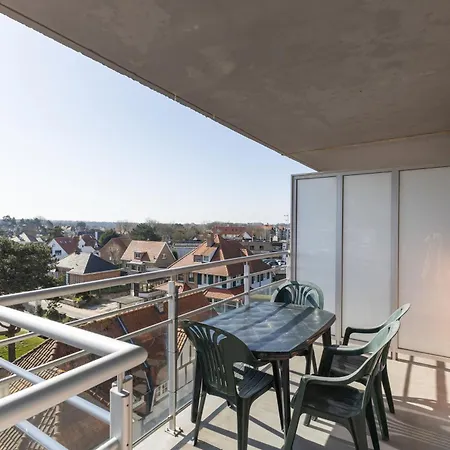 Apartment Zilverzee 0301 *